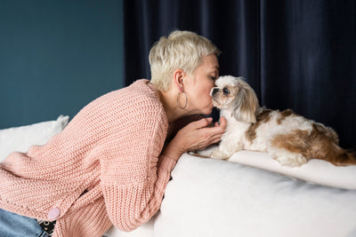 Perros y adultos mayores: Razas recomendadas para personas mayores